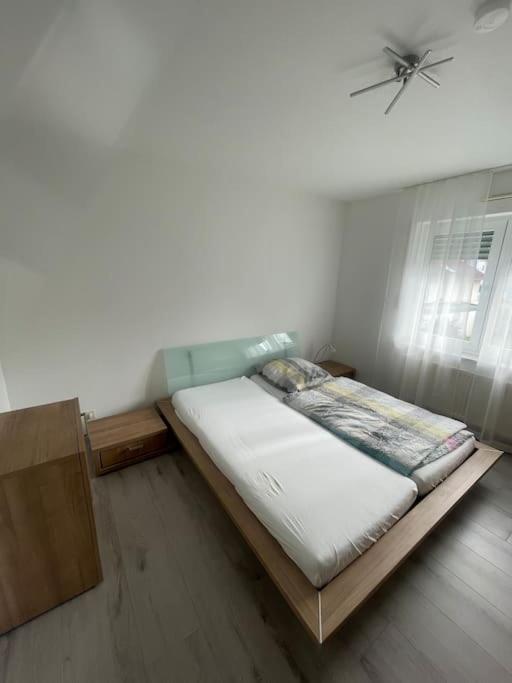 Apartment Paderborn, Naehe Lippesee & Scp-arena *