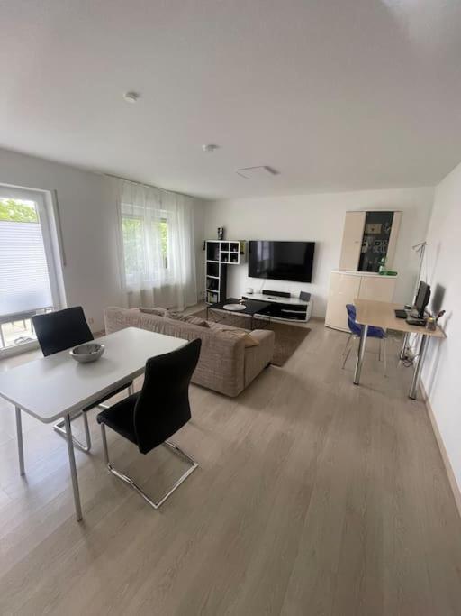 Apartment Paderborn, Naehe Lippesee & Scp-arena Paderborn